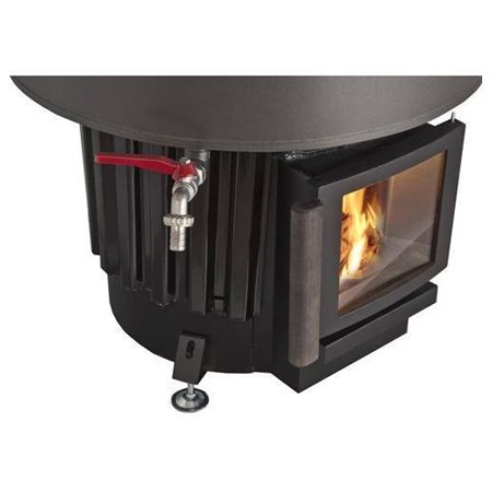 A wood-fired unit with a water tank for heating | Kota Lousto