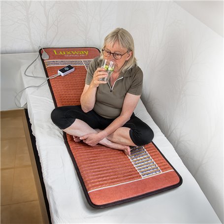 Bio amethyst heat mattress with few minutes heat you get healing heat